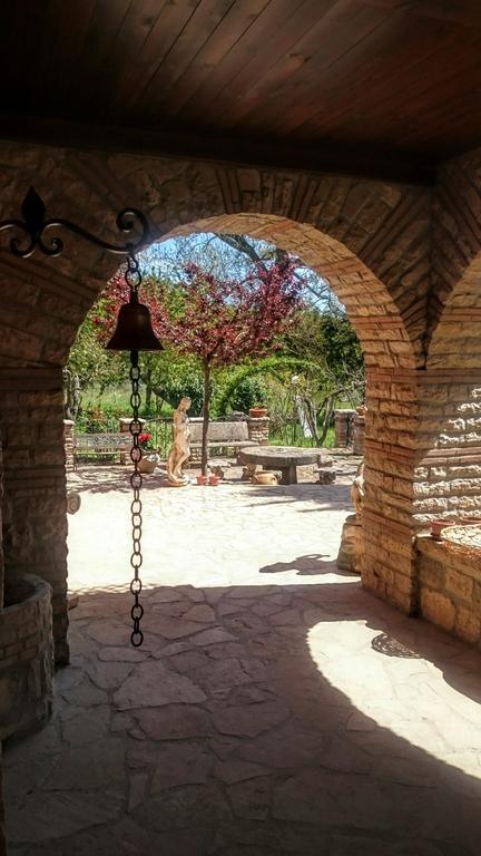 B&B Villa Damiani Brindisi di Montagna Exteriér fotografie